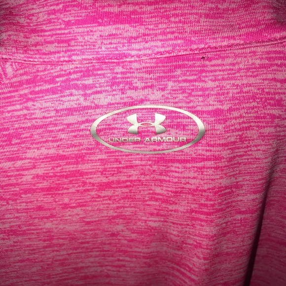 UNDER ARMOR 3 QTR ZIP! - Picture 2 of 2